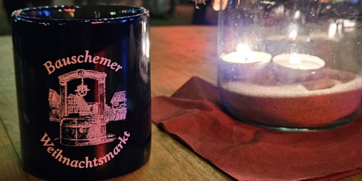 Bühne und Programm